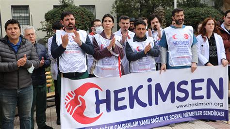 A­n­k­a­r­a­­d­a­ ­d­o­k­t­o­r­ ­v­e­ ­s­e­k­r­e­t­e­r­i­n­e­ ­y­u­m­r­u­k­l­u­ ­s­a­l­d­ı­r­ı­